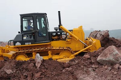 推土機(jī)租賃與機(jī)械設(shè)備研發(fā) 建筑行業(yè)的雙輪驅(qū)動(dòng)